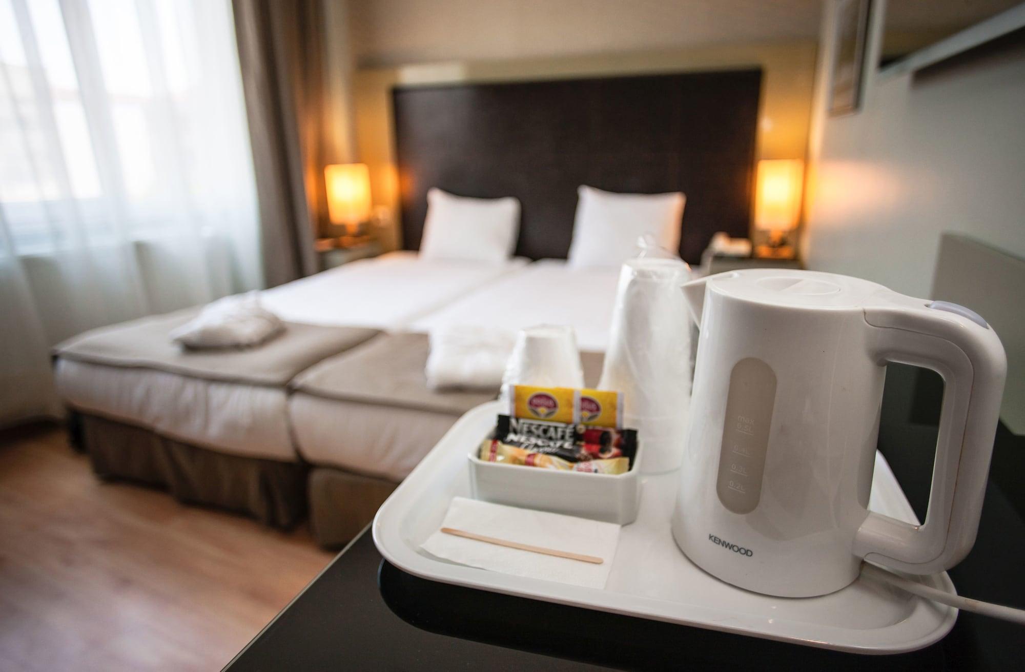 Hotellino Otel 4*
