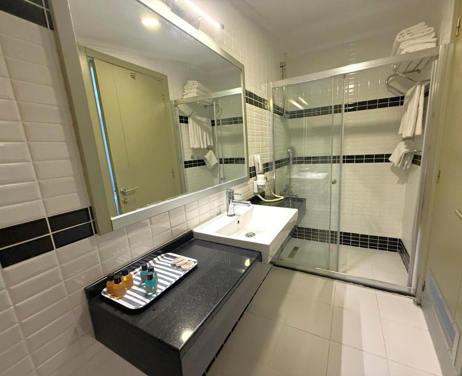 Hotel Hotellino Istanboel